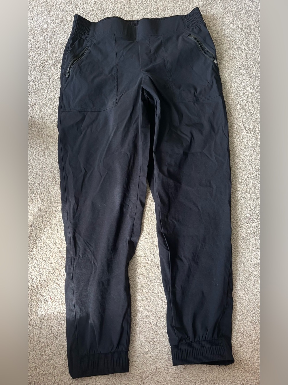 Merrill Jogger pants size Medium